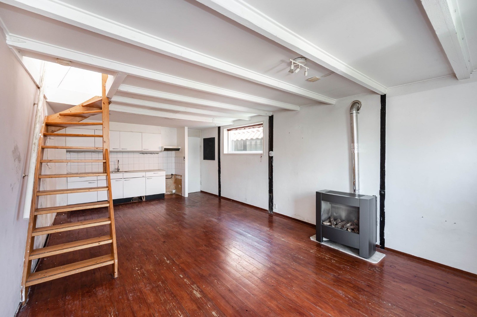 Complete woningrenovatie — before
