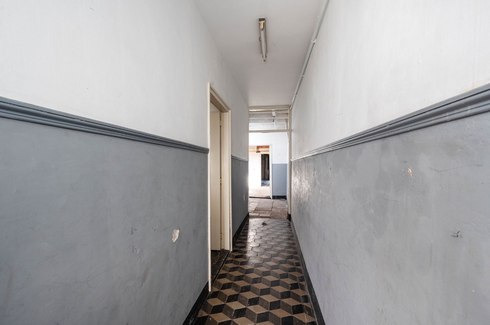 Complete woningrenovatie — before